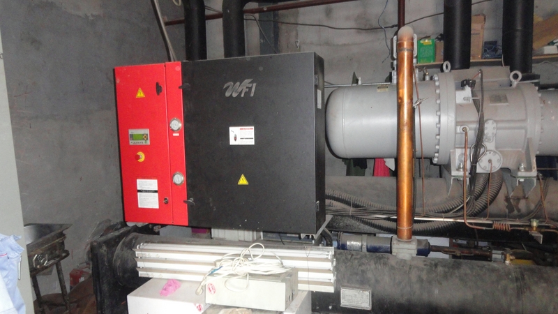 沃富螺杆机器运行